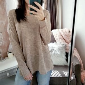 Mocha ribbed knit top with side slits